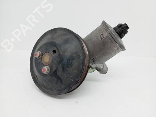 Used Steering pump MERCEDES-BENZ 190 (W201) D 2.0 (201.122) (75 hp) 31667997
