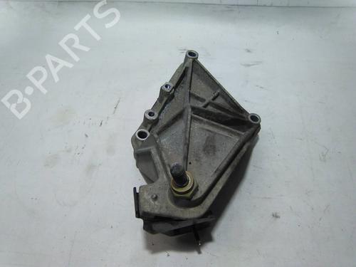 Used Gearbox mount RENAULT LAGUNA I Grandtour (K56_) 1.8 (K56S/T/0) (90 hp) 19864061