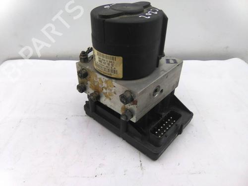 Used ABS pump MERCEDES-BENZ C-CLASS (W202) C 250 D (202.125) (113 hp) 19843982