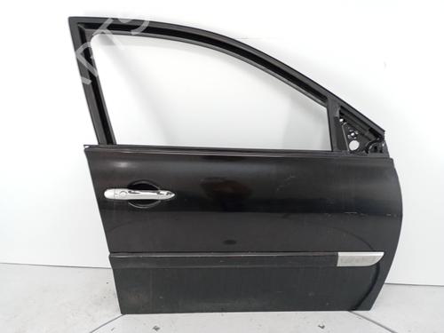 Used Right front door RENAULT MEGANE II Saloon (LM0/1_) 1.9 dCi (LM0G, LM1G, LM2C) (120 hp) 31259279