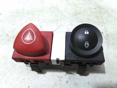Used Warning switch RENAULT MEGANE II (BM0/1_, CM0/1_) 1.5 dCi (BM0F, BM0T, BM2B, CM0F, CM0T) (82 hp) 19875760