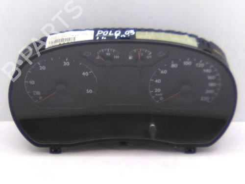 Used Instrument cluster VW POLO IV (9N_, 9A_) 1.4 TDI (75 hp) 25150502