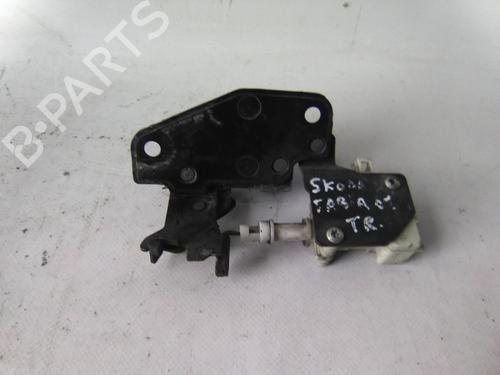 Used Tailgate lock SKODA FABIA I (6Y2) 1.4 TDI (75 hp) 19822151