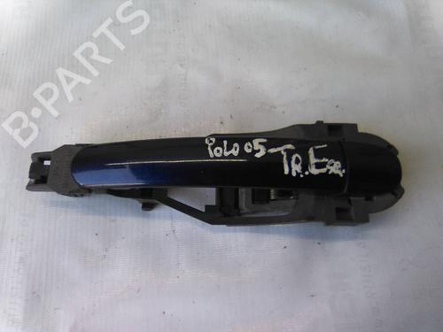 Used Rear left exterior door handle VW POLO (9N_, 9A_) 1.4 TDI (70 hp) 19833670
