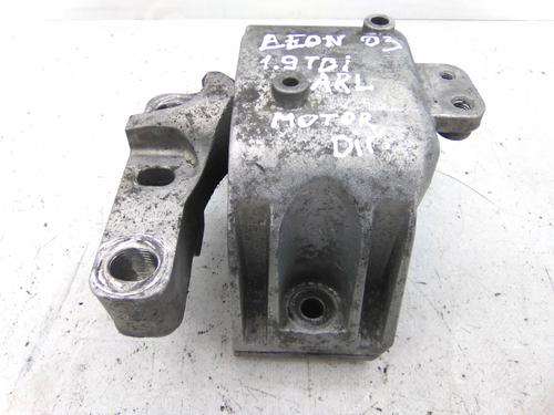 Used Engine mount SEAT LEON (1M1) 1.9 TDI (150 hp) 19828258