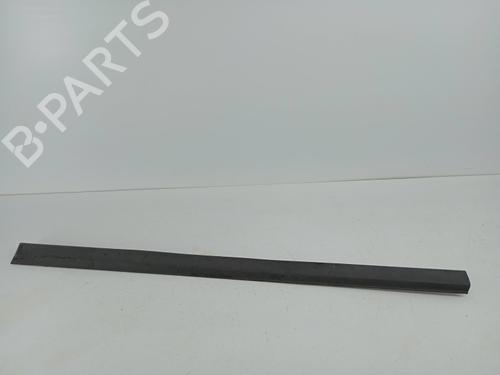 Dørliste VW VENTO (1H2) 1.4 (60 hp) 33047186