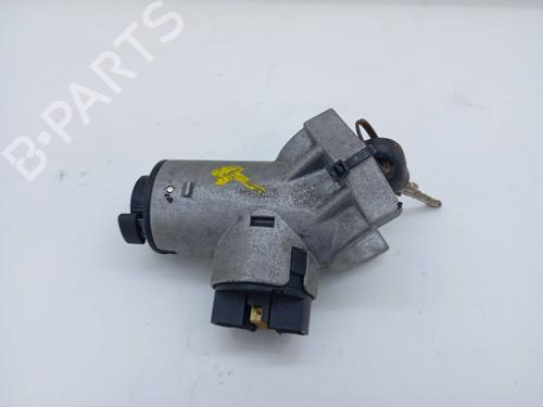 Used Ignition barrel PEUGEOT BOXER Bus (230P) 1.9 TD (90 hp) 30280081