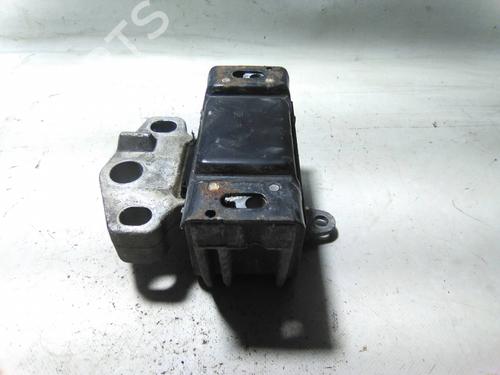 Engine mount SEAT ALHAMBRA (7V8, 7V9) 2.0 TDI | BP19877112M89 