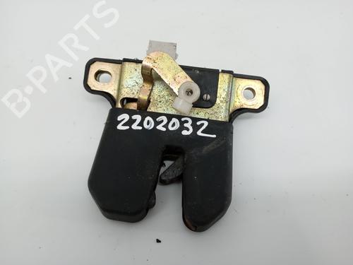 Used Tailgate lock AUDI A4 B5 (8D2) 2.5 TDI (150 hp) 31028837