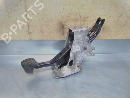 Used Break pedal VW TOURAN (1T1, 1T2) 1.9 TDI (100 hp) 19851967