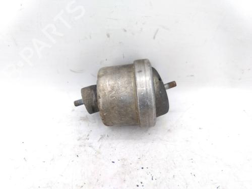 Used Engine mount OPEL VECTRA B Estate (J96) 1.7 TD (F35) (82 hp) 19819688