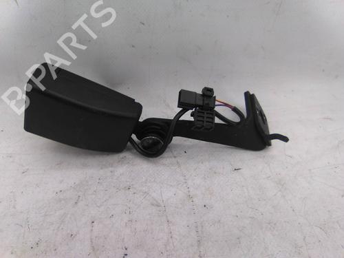 Used Seat buckle BMW 3 (F30, F80) 320 d (163 hp) 19843002