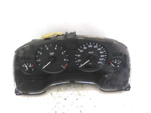 Cockpit OPEL ASTRA G Estate (T98) 1.4 16V (F35) (90 hp) 19833758