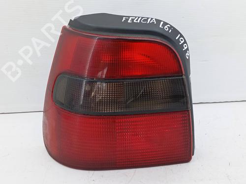 Used Left taillight SKODA FELICIA I (6U1) 1.6 (75 hp) 19847763