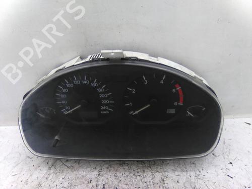 Used Instrument cluster MITSUBISHI CARISMA Saloon (DA_) 1.9 TD (DA4A) (90 hp) 19862295