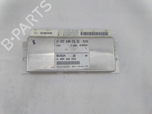 Used ABS pump MERCEDES-BENZ E-CLASS (W210) E 220 CDI (210.006) (143 hp) 19843659
