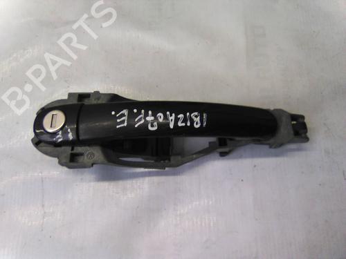 Used Front left exterior door handle SEAT IBIZA III (6L1) 1.4 TDI (75 hp) 19833855
