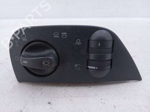 Forlygtekontakt SEAT IBIZA II (6K1) 1.4 i 16V (101 hp) 29837805