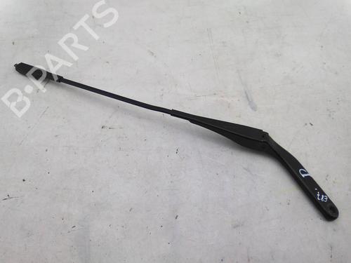 Used Front windshield wiper arm BMW 1 (E87) 120 d (163 hp) 23095366