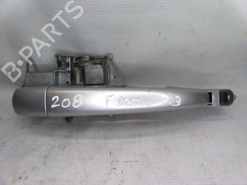 Used Front right exterior door handle PEUGEOT 208 I (CA_, CC_) 1.4 HDi (68 hp) 19813054