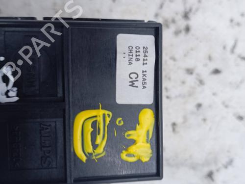 Right front window switch NISSAN JUKE (F15) 1.5 dCi | BP19842396I26 