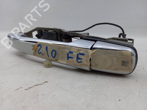 Türgriff vorne links außen für MERCEDES-BENZ E-CLASS (W210) E 200 (210.035) (136 hp) 25127060