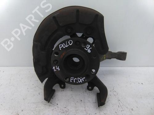 Used Right front steering knuckle VW POLO III (6N1) 60 1.4 (60 hp) 19836242