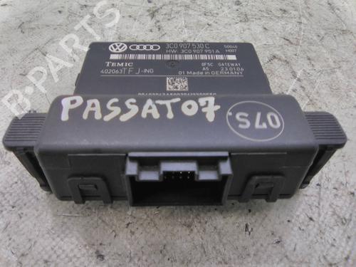 Elektronik Modul für VW PASSAT B6 (3C2) 1.9 TDI (105 hp) 19854413
