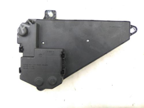 Fuse box BMW 5 (E60) 520 d | BP19844133E1