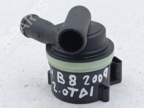 Used Auxiliary water pump AUDI A4 B8 (8K2) 2.0 TDI (136 hp) 20482877