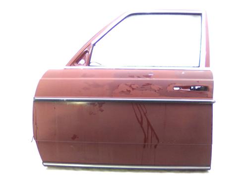Used Left front door MERCEDES-BENZ 123 T-Model (S123) 300 T D (123.190) (88 hp) 19847122