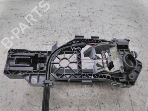 Front right exterior door handle VW PASSAT B6 (3C2) 1.9 TDI | BP19813958C129 