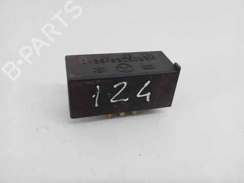 Elektronisk modul MERCEDES-BENZ 124 Saloon (W124) 300 D (124.130) (109 hp) 32390825