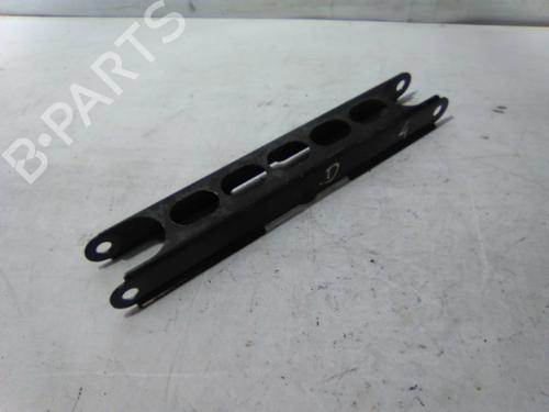 Used Right rear suspension arm BMW 1 (E81) 120 d (177 hp) 19875611