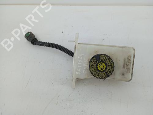 Used Power steering reservoir PEUGEOT 308 II (LB_, LP_, LW_, LH_, L3_) 1.6 HDi (92 hp) 32863635