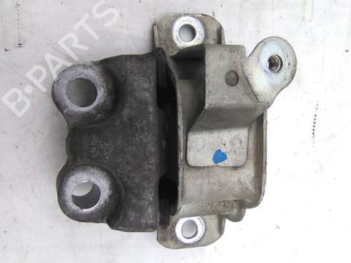 Used Engine mount FIAT GRANDE PUNTO (199_) 1.2 (65 hp) 19828051