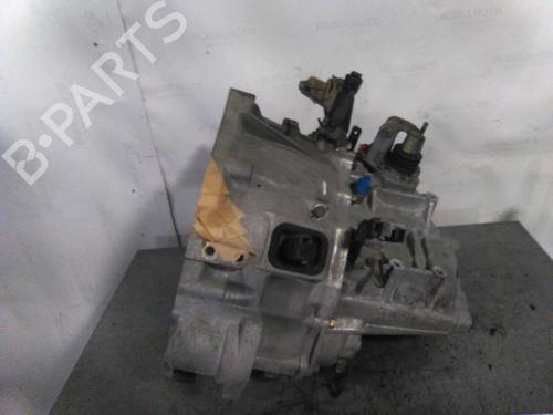 Gearbox NISSAN X-TRAIL I (T30) 2.2 dCi 4x4 | BP19872727M3 