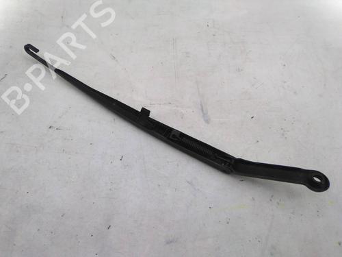 Front windshield wiper arm BMW 3 (E46) 320 d | BP23500412C143