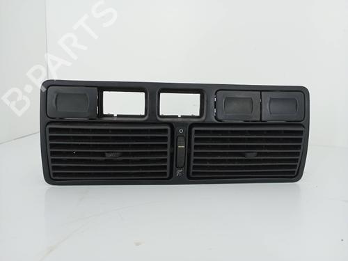 Bocchetta di aerazione VW GOLF IV (1J1) 1.9 TDI (90 hp) 32189793
