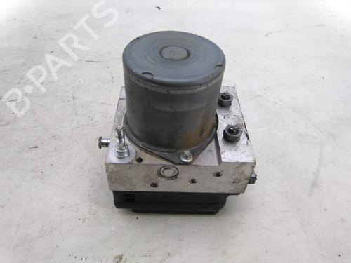 Used ABS pump SMART FORTWO Cabrio (451) 1.0 (451.431, 451.480) (71 hp) 19815394