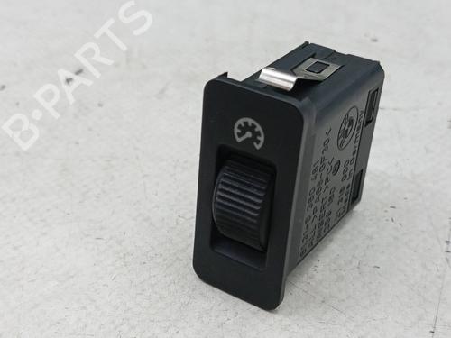 Pulsantiera BMW 5 (E39) 525 tds (143 hp) 28076266
