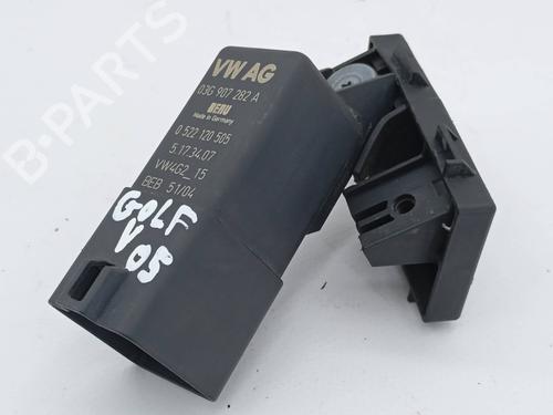 Andre VW GOLF V (1K1) 1.9 TDI (105 hp) 19875129