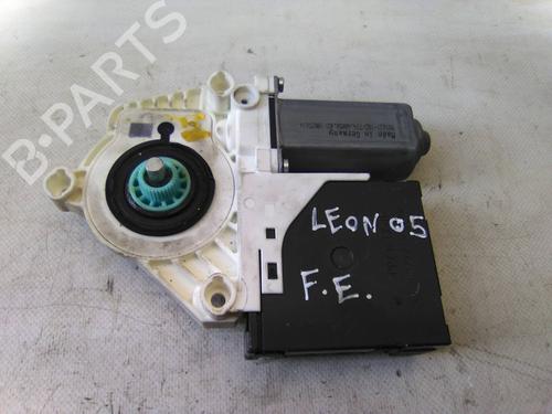 Used Front left window mechanism SEAT LEON (1P1) 1.4 16V (86 hp) 19818344