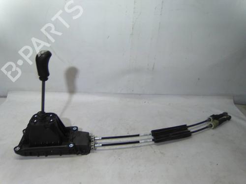 Used Gear lever RENAULT CLIO IV (BH_) 1.5 dCi 75 (75 hp) 19811052