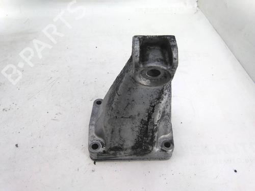 Used Engine mount MERCEDES-BENZ SPRINTER 3-t Platform/Chassis (B903) 313 CDI (903.611, 903.612, 903.621, 903.622) (129 hp) 19825512