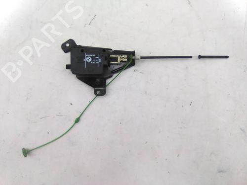Used Electronic module BMW 5 Touring (E39) 525 tds (143 hp) 22958156