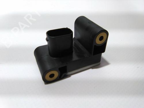 Used Electronic module BMW 1 (E81) 120 d (177 hp) 19875555