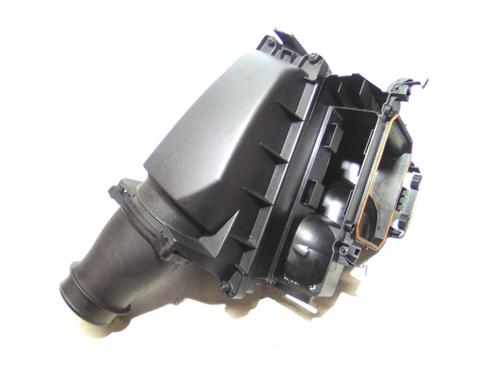Used Air filter box MERCEDES-BENZ CLA Coupe (C117) CLA 250 4-matic (117.346) (211 hp) 19814387