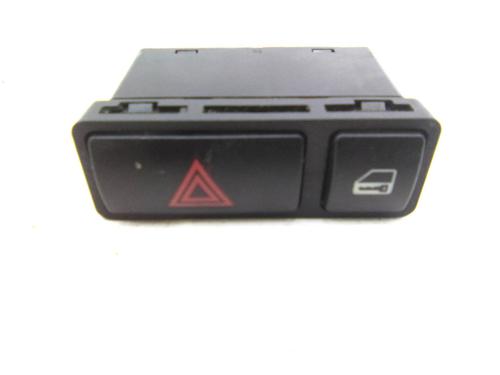 Used Warning switch BMW 3 (E46) 320 d (150 hp) 19823635