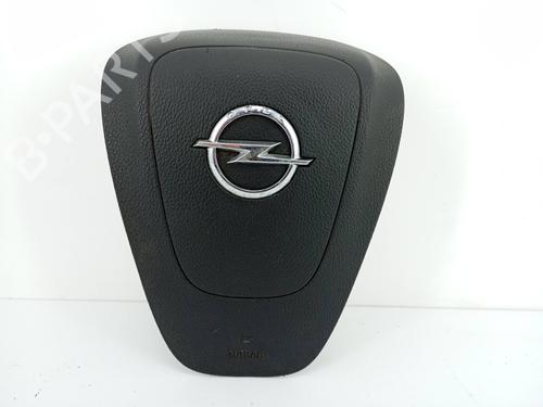 Used Driver airbag OPEL INSIGNIA A (G09) 2.0 CDTI (68) (131 hp) 31604651